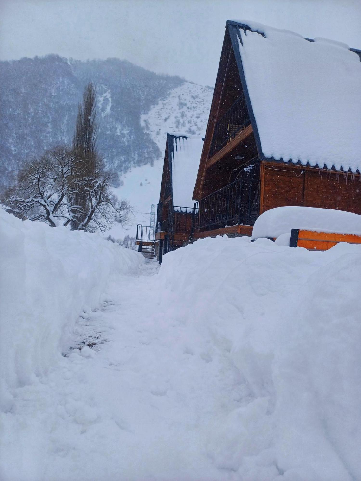 Panorama Cottages In Sno Zewnętrze zdjęcie
